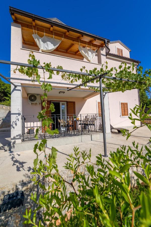 Apartments Horvat Veli Losinj Luaran gambar